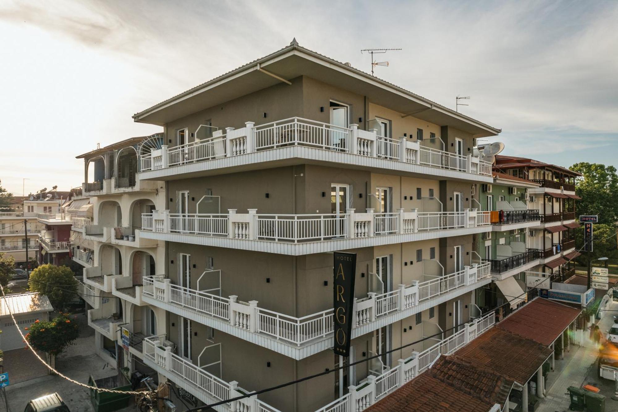 Hotel Argo Paralía エクステリア 写真